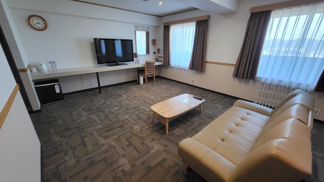 Toyoko Inn Daejeon Government Complex Экстерьер фото